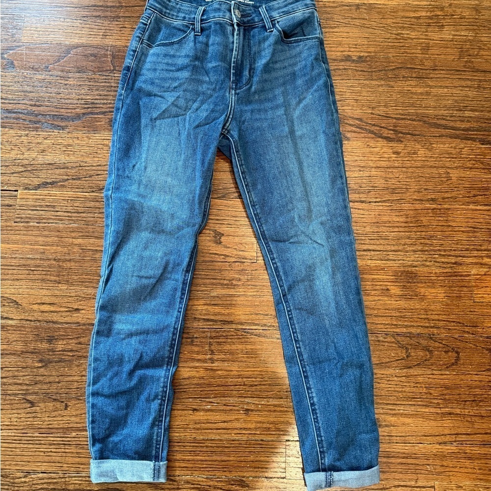 Old Navy High Rise Super Skinny Jeans - Picture 2 of 7